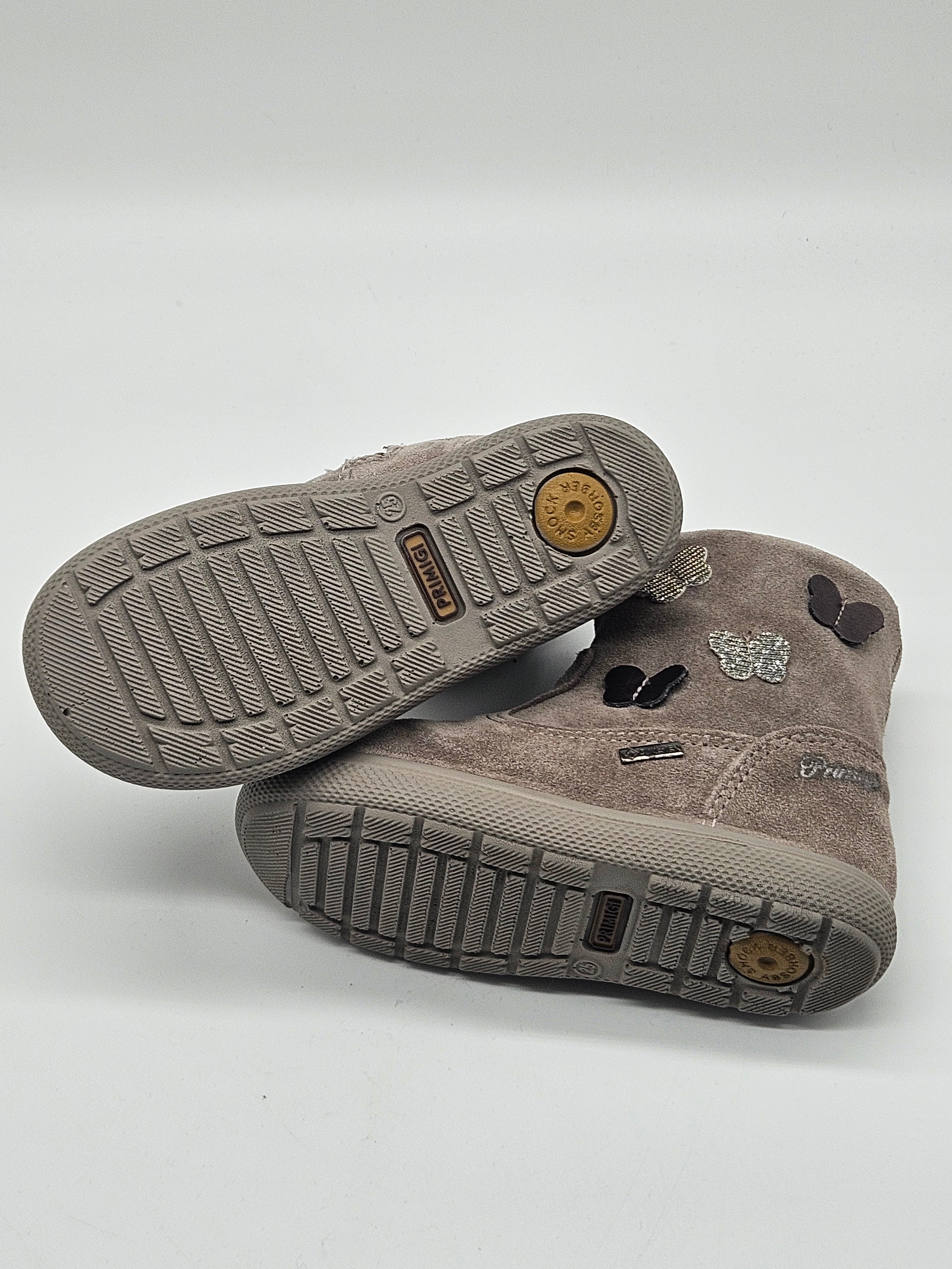 Primigi Tex Winterstiefel für Kinder, braun mit Schnürung und warmem Innenfutter, für kaltes Wetter geeignet