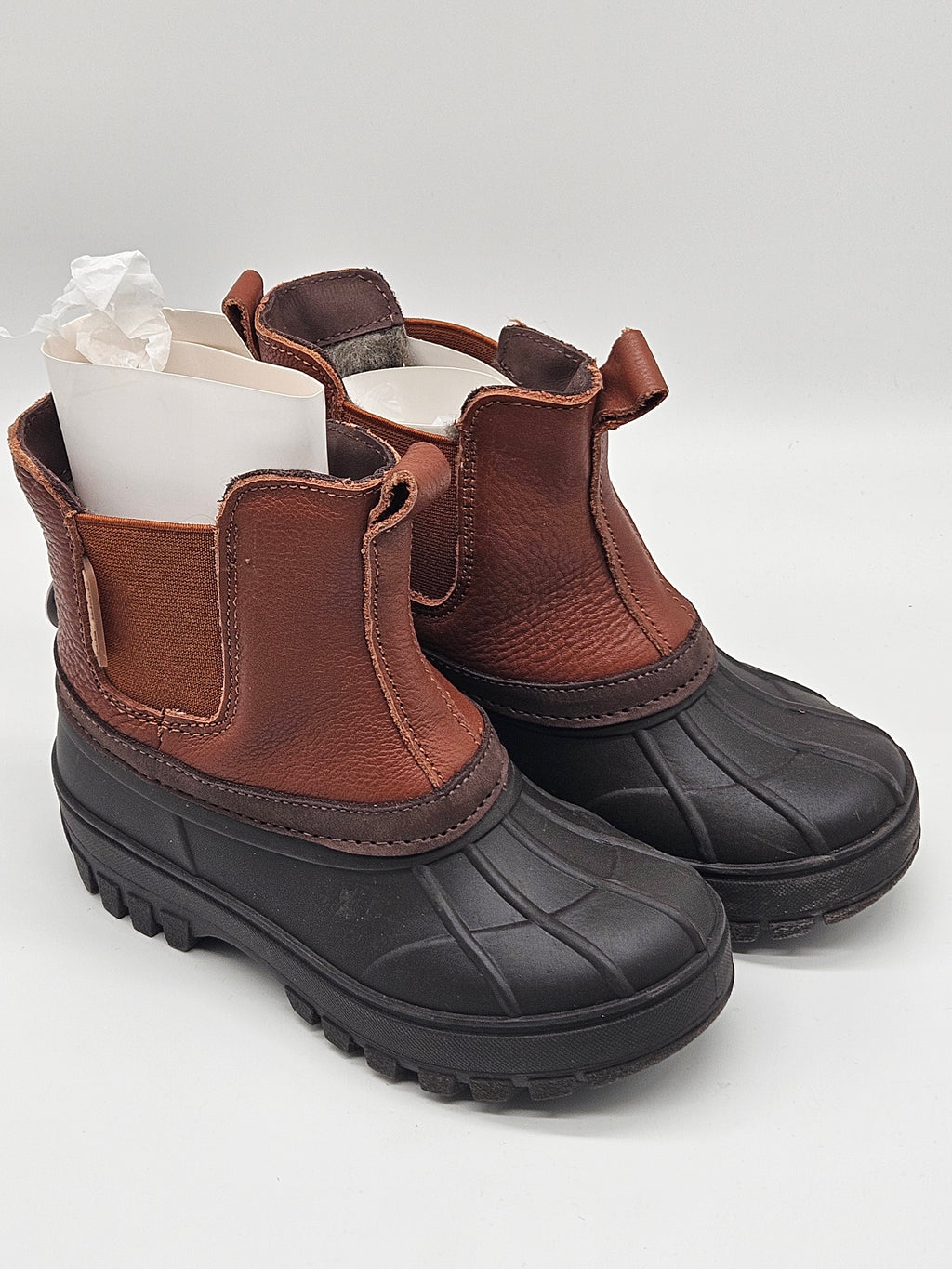 Winterstiefel von Bisgaard, Blake Modell, dunkle Farbe, mit warm gefüttertem Innenraum und robusten Sohlen.