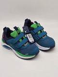 Blaue Trollkids Tronfjell Hiker Low Sneaker für Kinder mit robustem Obermaterial und bequemer Sohle, ideal für Outdoor-Aktivitäten.