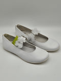 Primigi Ballerinas aus weichem Leder mit Schnürung und flacher Sohle, ideal für den Alltag.