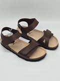 Billowy Sandalen mit gepolstertem Fußbett und breitem Riemen, bequem und stilvoll für sommerliche Outfits.