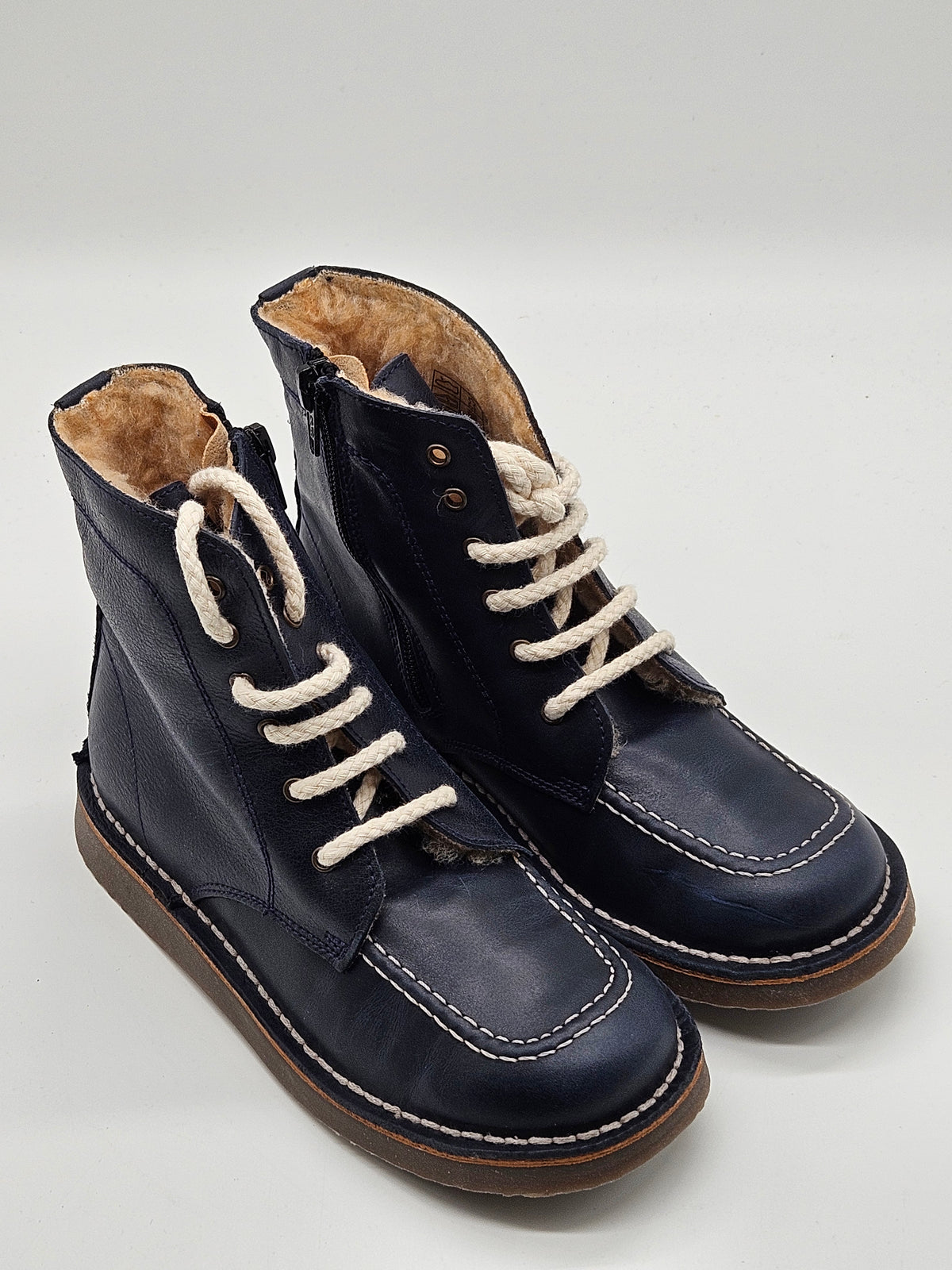 Kmins Winterstiefel blau Leder Vorderansicht – Wichtel Outlet