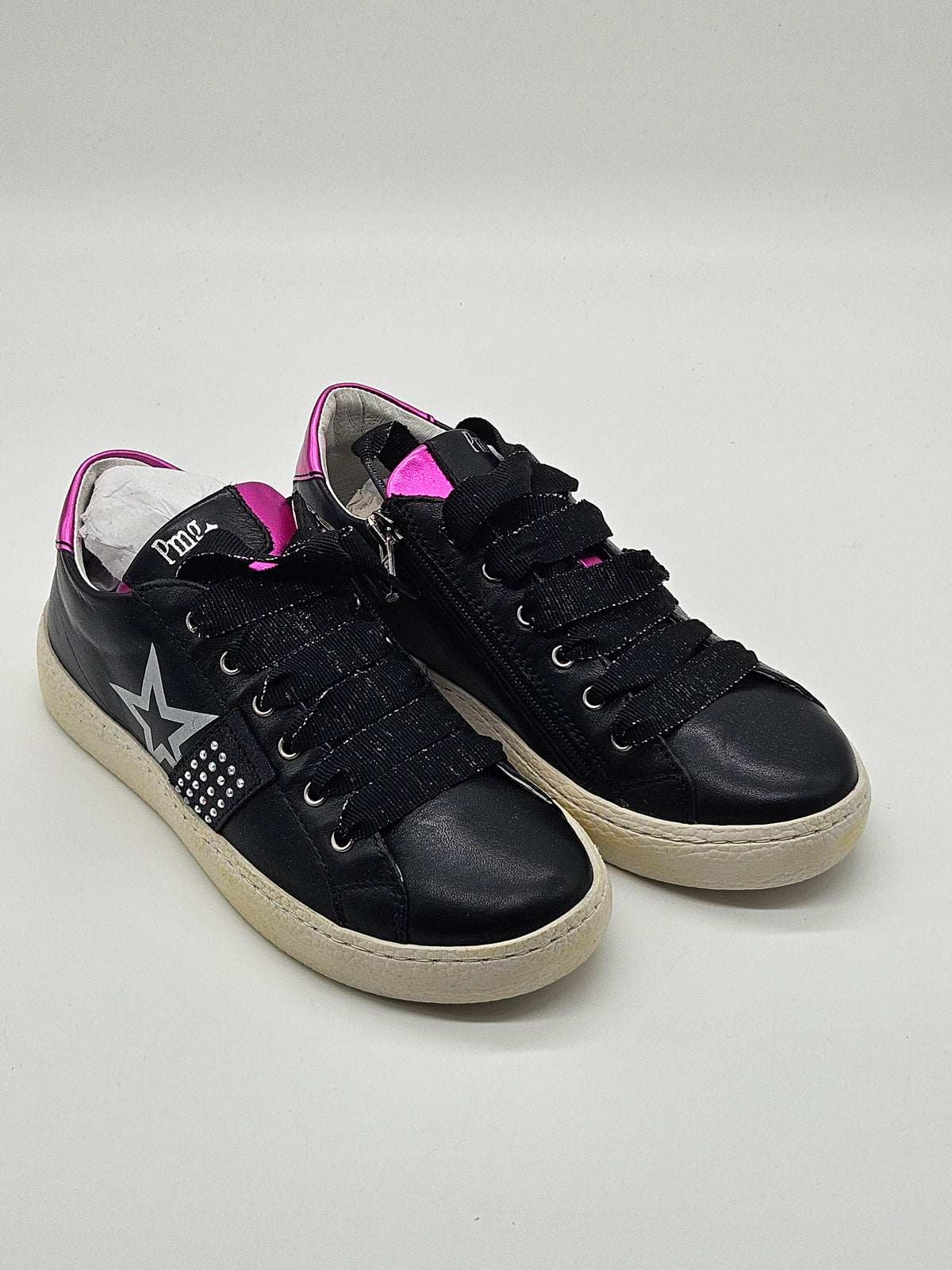 PMG Leder-Sneaker schwarz Kinder Vorderansicht – Wichtel Outlet