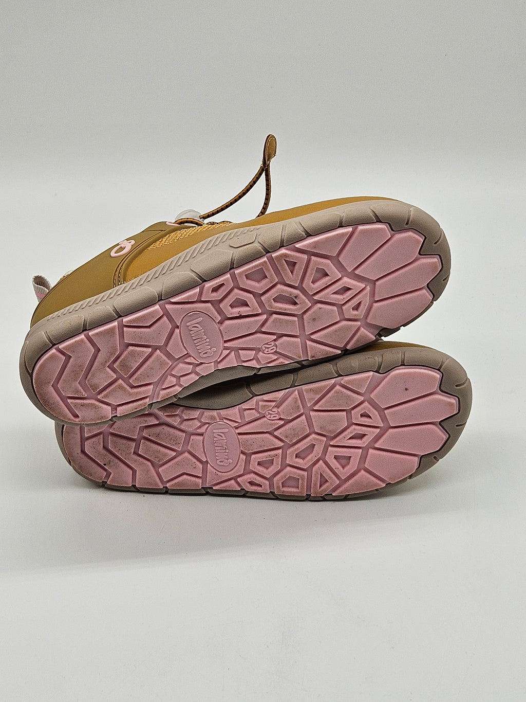 Lamino Barfußschuhe beige Kinder Detailansicht – Wichtel Outlet