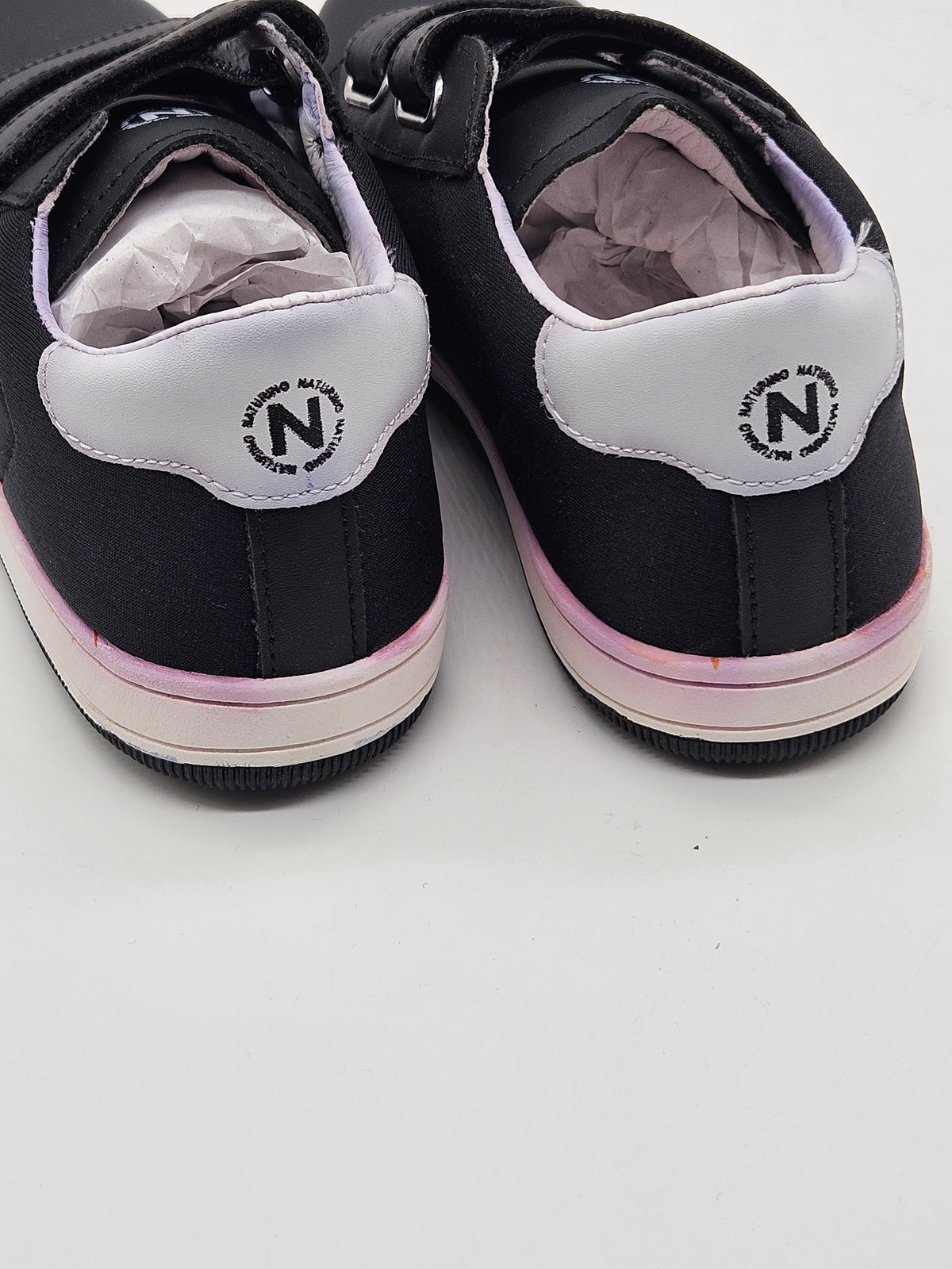 Naturino Leder-Sneaker Rery schwarz Seitenansicht – Wichtel Outlet