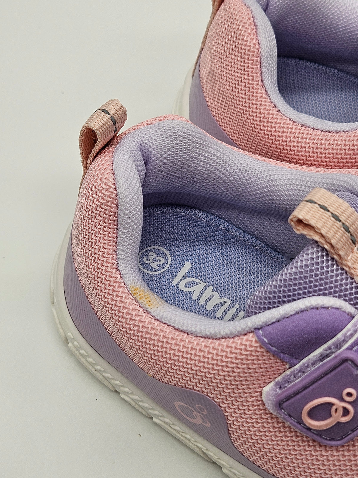 Lamino Mini Sneaker lila Mädchen Gr.32 Detailansicht – Wichtel Outlet