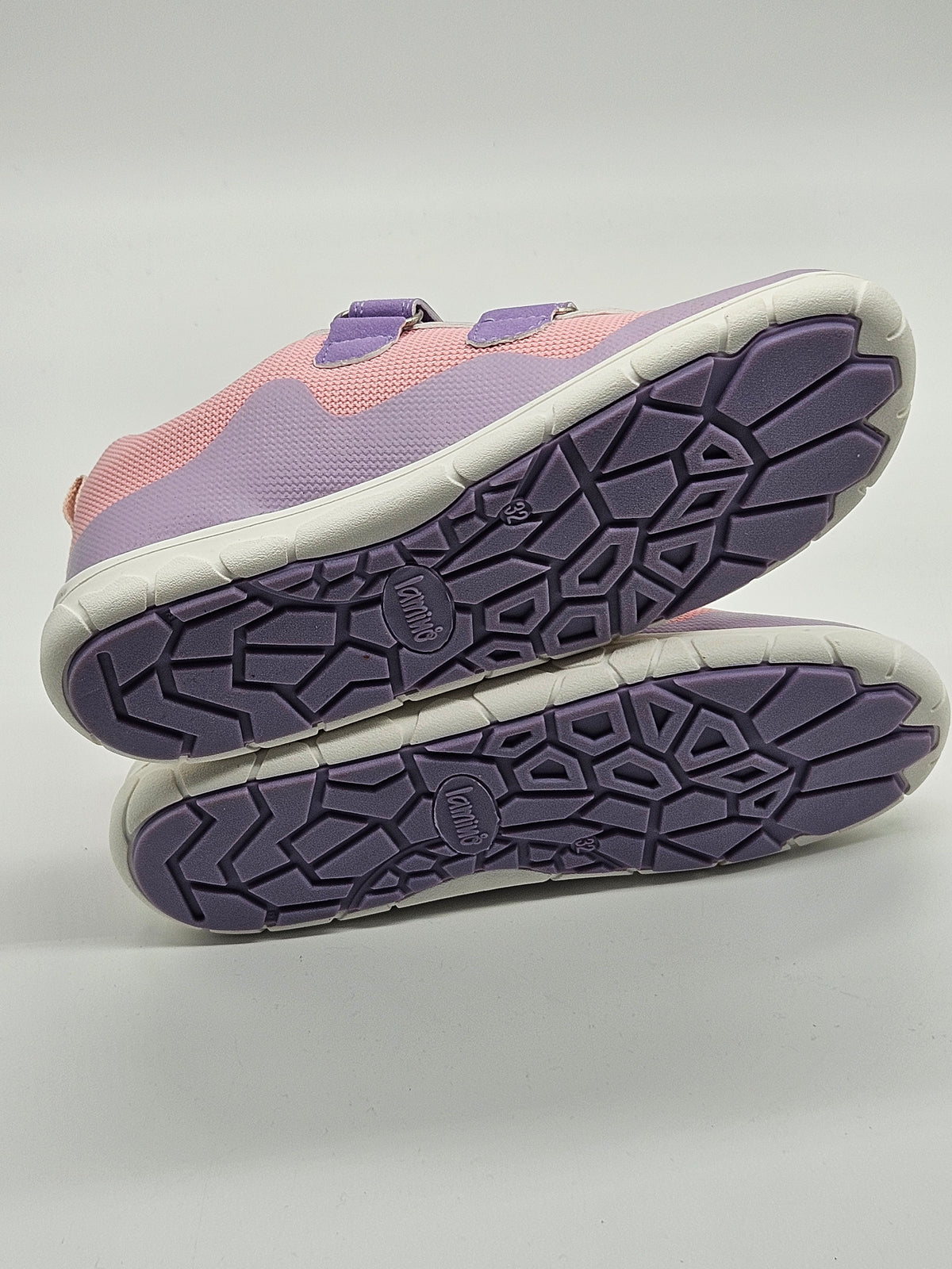 Lamino Mini Sneaker lila Mädchen Gr.32 Rückansicht – Wichtel Outlet