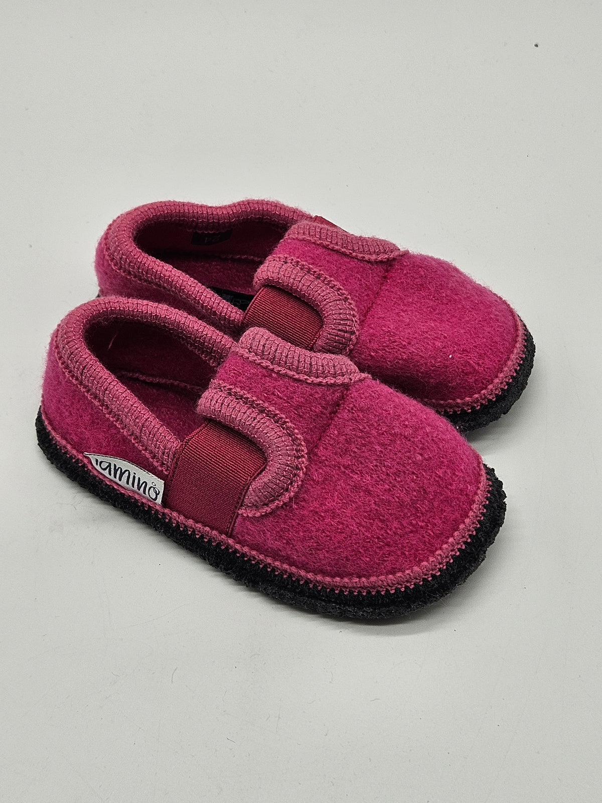 Haflinger Hausschuhe pink Mädchen Gr.21 Vorderansicht – Wichtel Outlet